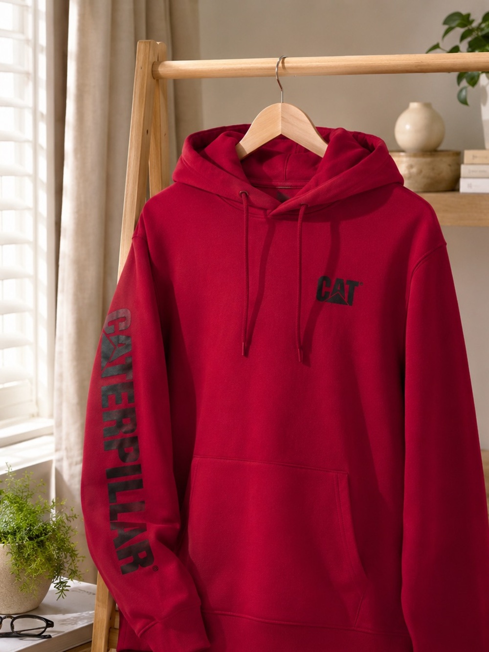 Women’s Magenta Caterpillar sweatshirt size Large- Hoddie
